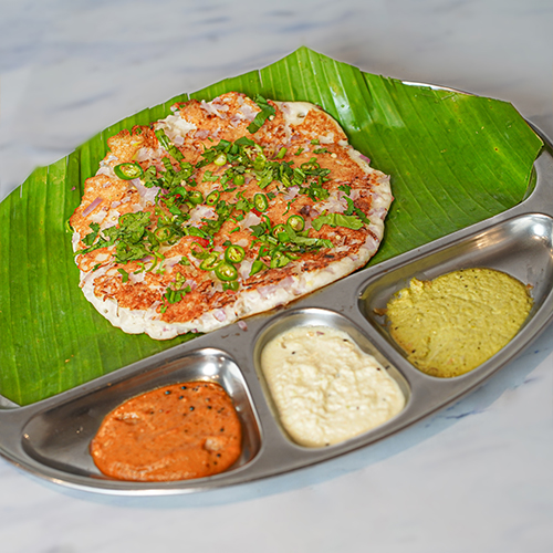 Onion-chilli-coriander-uthappam