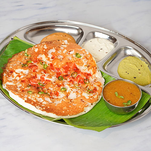 ONION-CHILLY-TOMOTO-UTTAPPAM